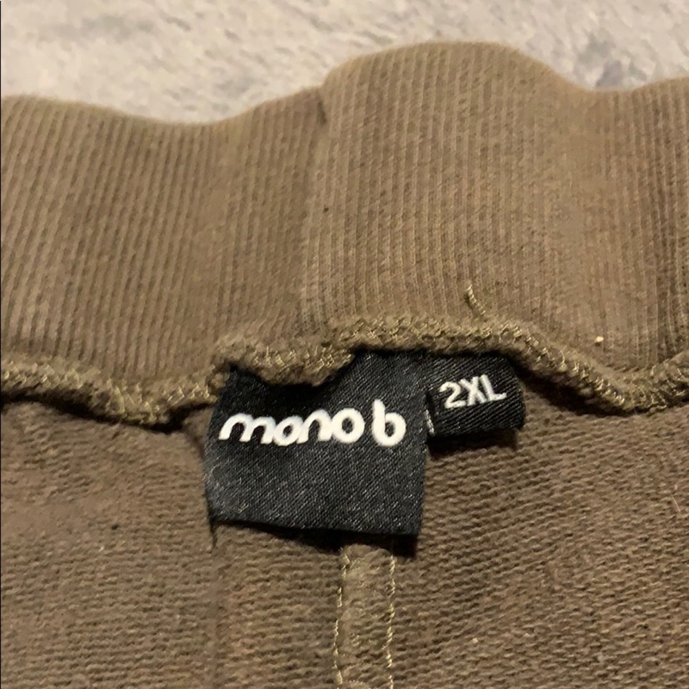 Distressed joggers - Picture 2 of 2